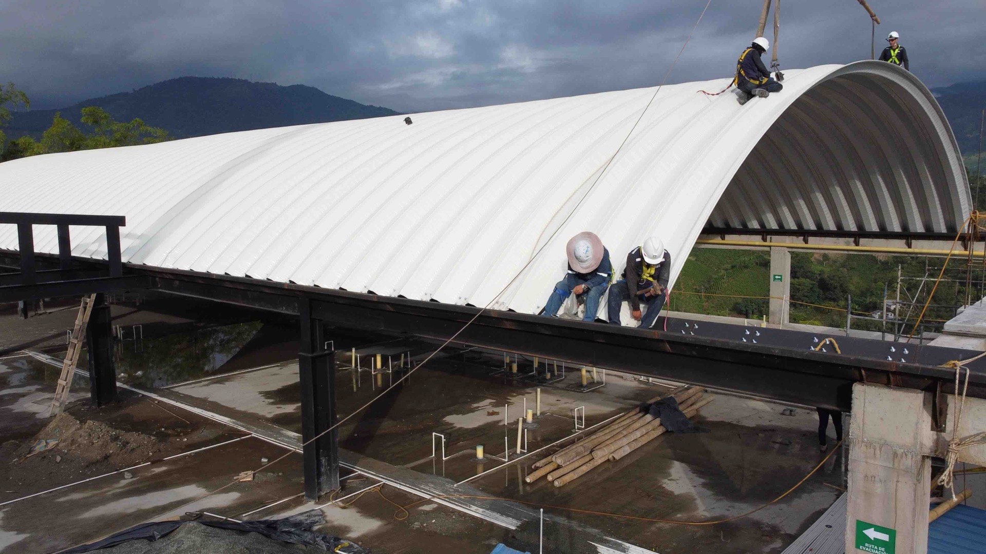 Proyectos Kenalia Centenario Mall